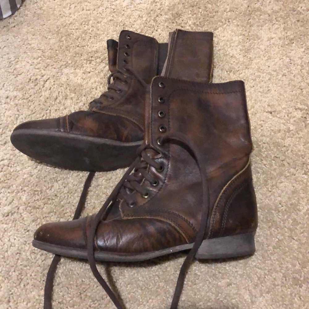 Steve Madden Leather Boots